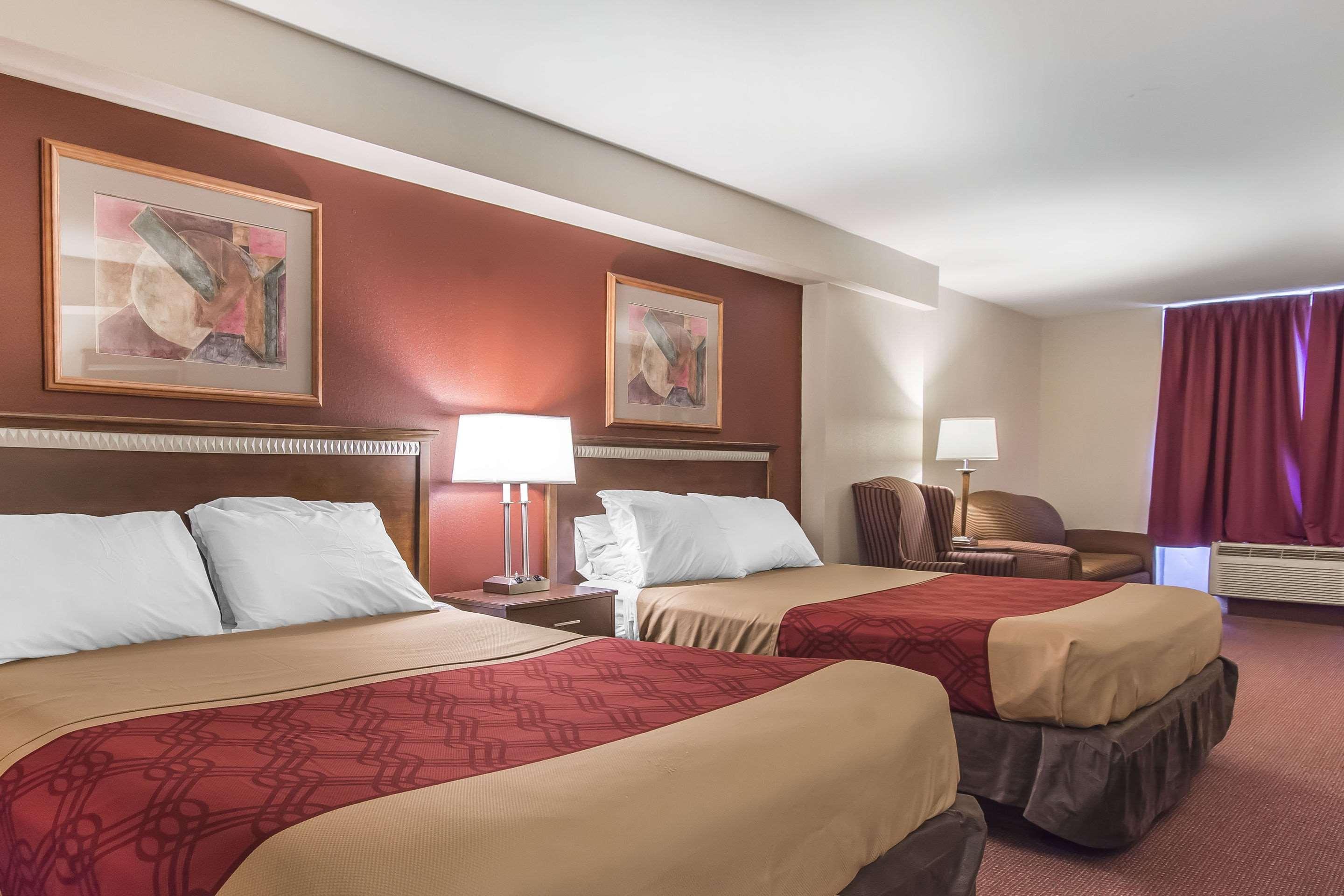 Econo Lodge Orillia Εξωτερικό φωτογραφία